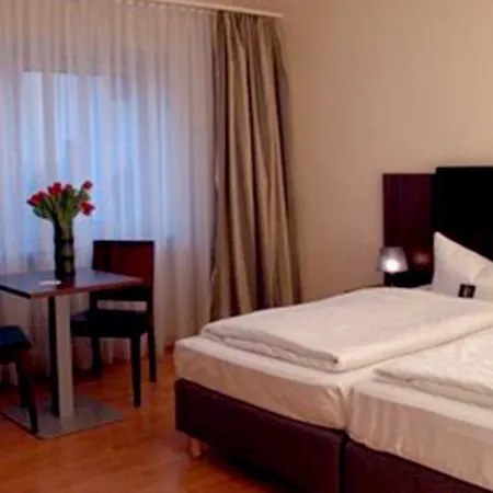 シティ メルカトル フランクフルト